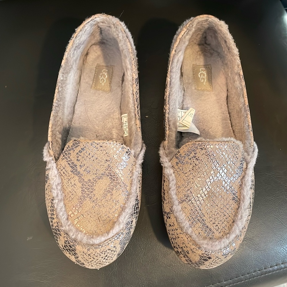 UGG slippers